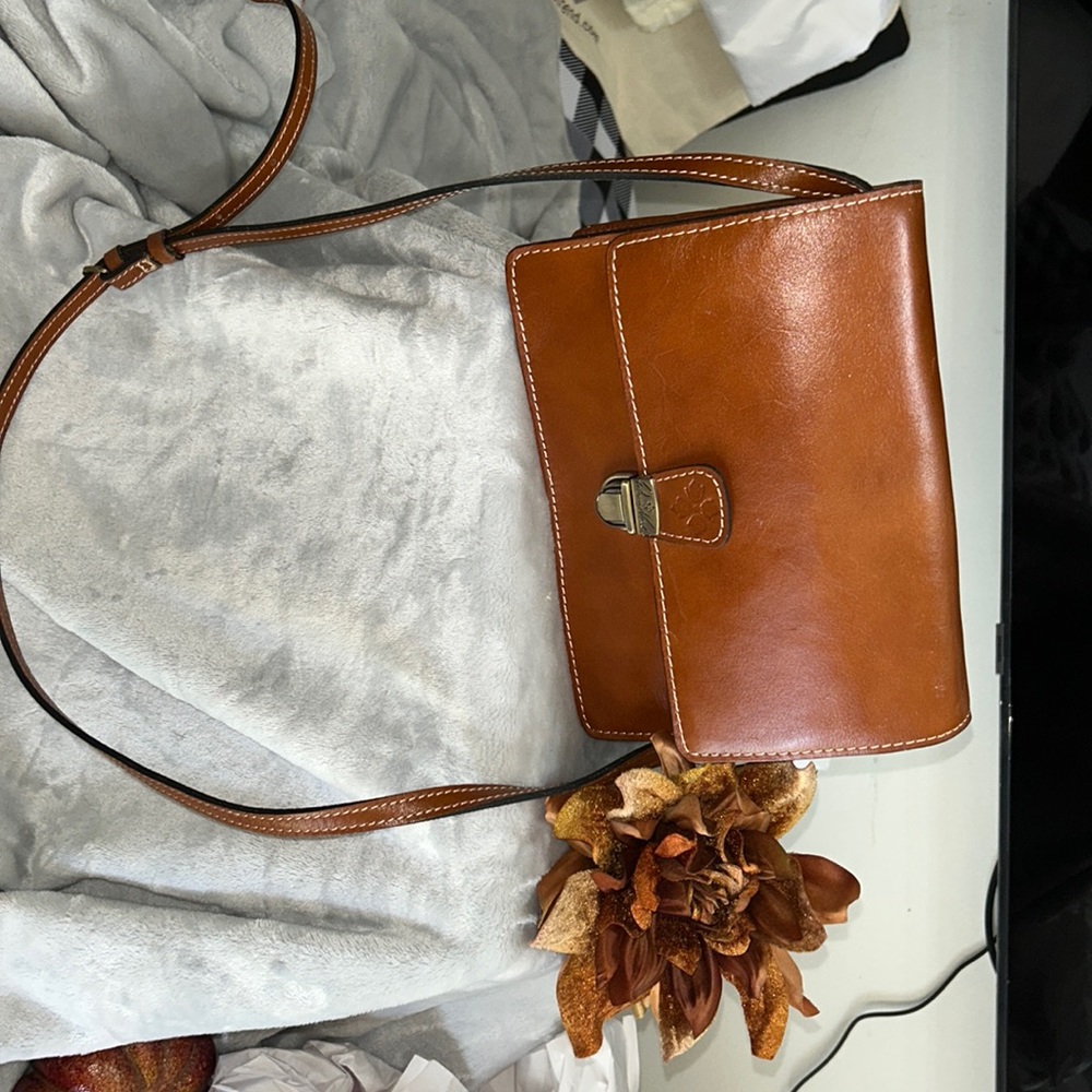 Patricia Nash crossbody purse